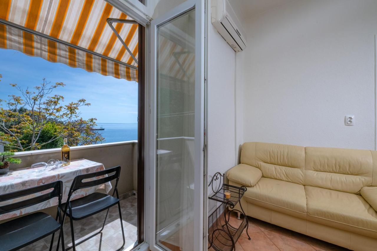 Apartment Dobric Koromačno Dış mekan fotoğraf