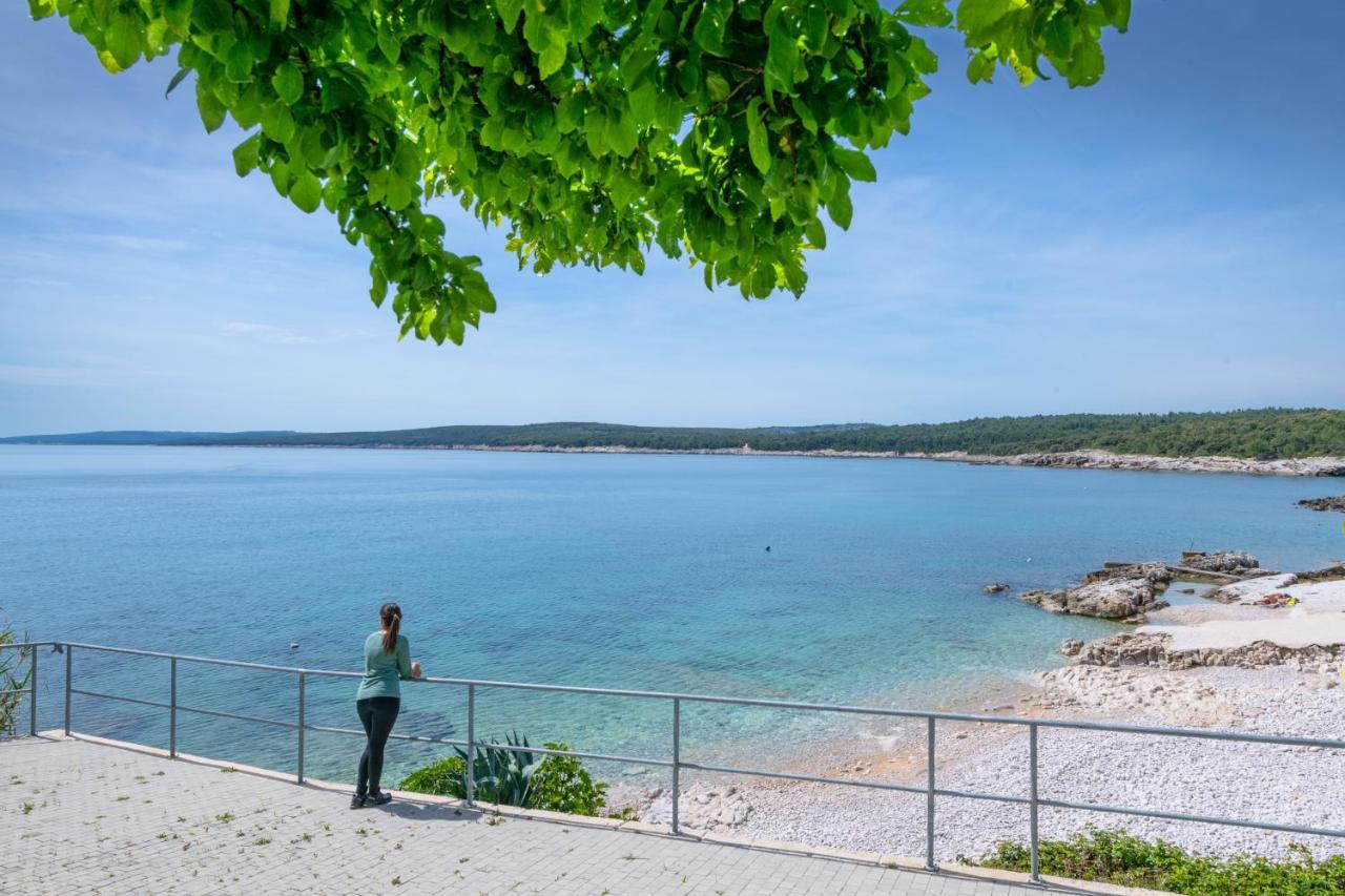Apartment Dobric Koromačno Dış mekan fotoğraf