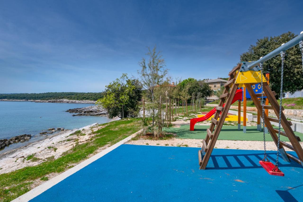 Apartment Dobric Koromačno Dış mekan fotoğraf