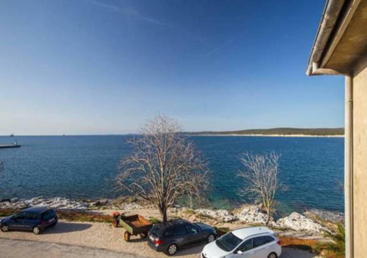Apartment Dobric Koromačno Dış mekan fotoğraf